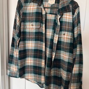 American Eagle Outfitters Plaid Flannel Shirt